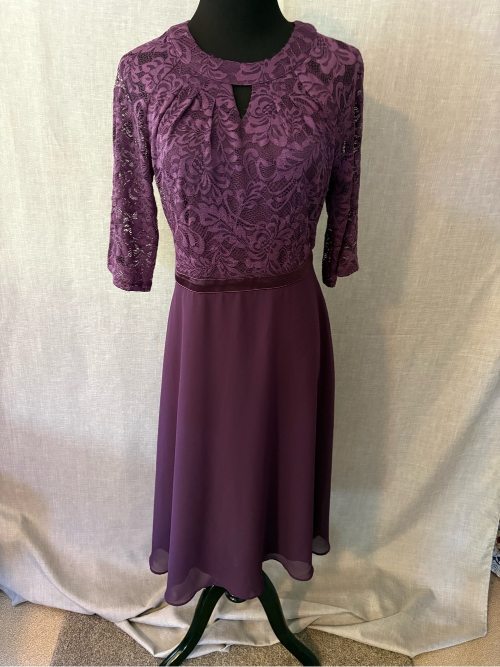 Fair Lady Germany Elegant Lace-Top Midi Dress Plum 4 NWOT’s